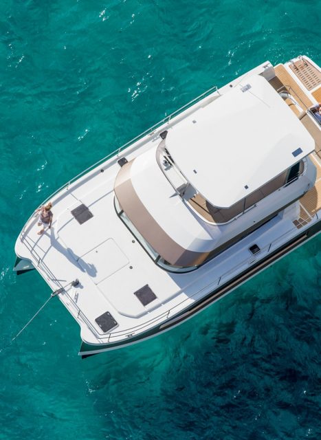 advantage yacht sales